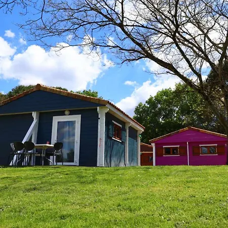 Camping Ushuaia Village Les De Mouliere