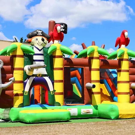 Camping Ushuaia Village Les De Mouliere