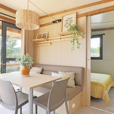 Camping Ushuaia Village Les De Mouliere Vouneuil-sur-Vienne