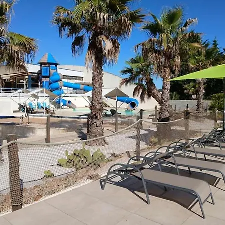 Ushuaia Village Les De Mouliere * Vouneuil-sur-Vienne