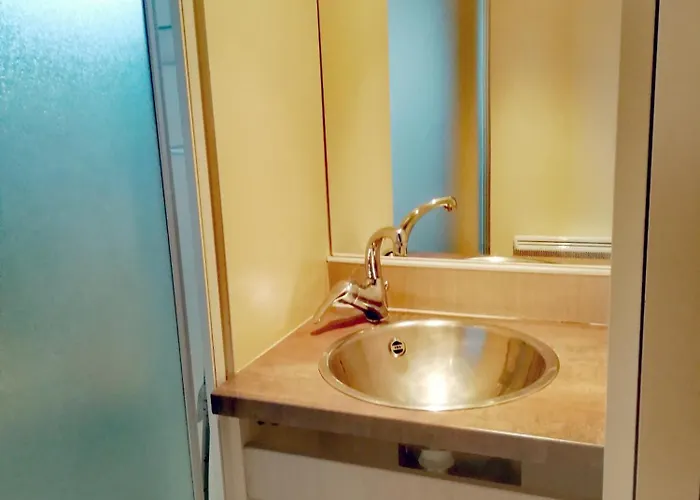 Kemping Ushuaia Village Les De Mouliere