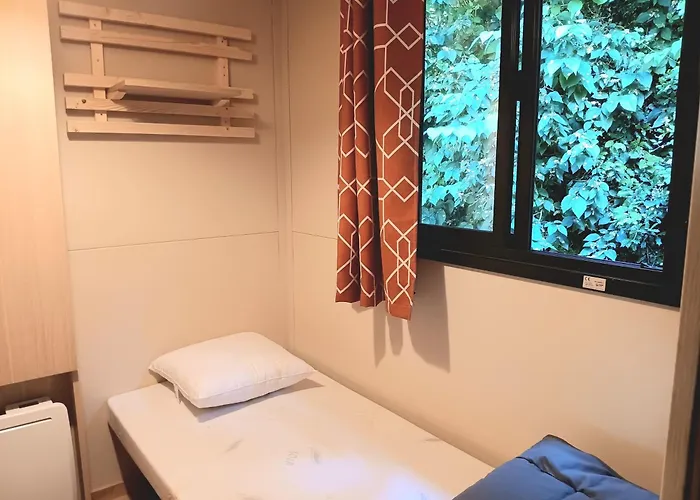 Ushuaia Village Les De Mouliere Kemping *