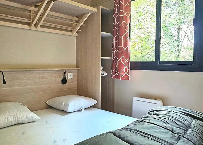 Ushuaia Village Les De Mouliere * Vouneuil-sur-Vienne