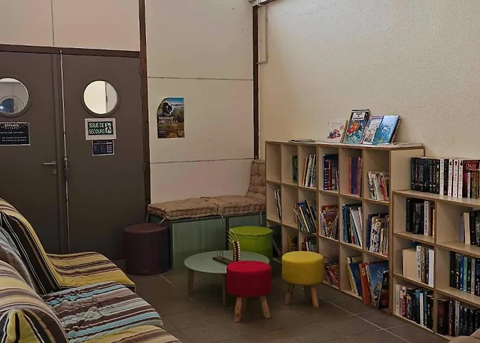 Kemping Ushuaia Village Les De Mouliere *